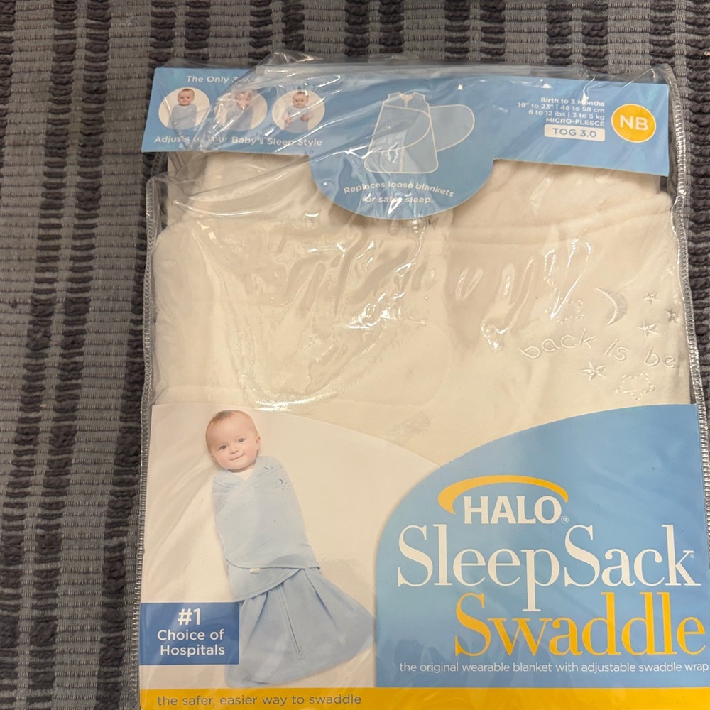 NWT fleece Halo SleepSack Swaddle Cream Newborn